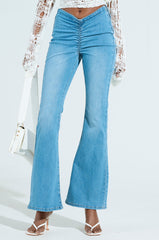 CINCHED UP DENIM PANTS IN LIGHT BLUE DENIM