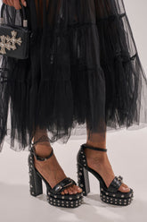 AZALEA WANG EUGENIJA BLACK CHUNKY EMBELLISHED STUDDED SANDAL