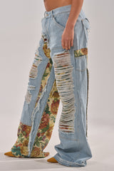GUESS WHO STRIPE DENIM WITH BROCADE
