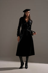 SANDO LIQUID VELVET TRENCH IN BLACK