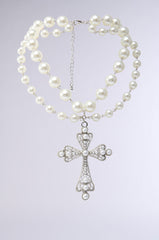 LIKE A PRAYER PEARL NECKLACE