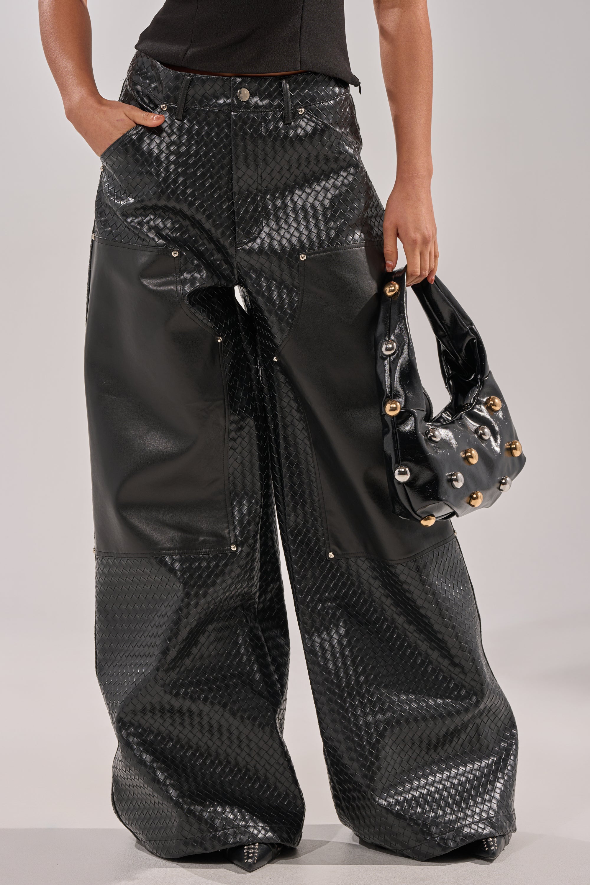 WILD TEXTURED FAUX LEATHER PANT