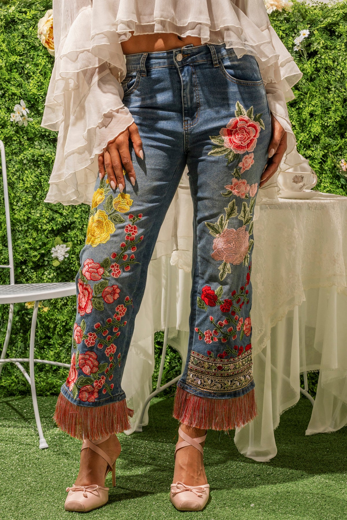 FLORAL FOR DAYS STRAIGHT LEG DENIM