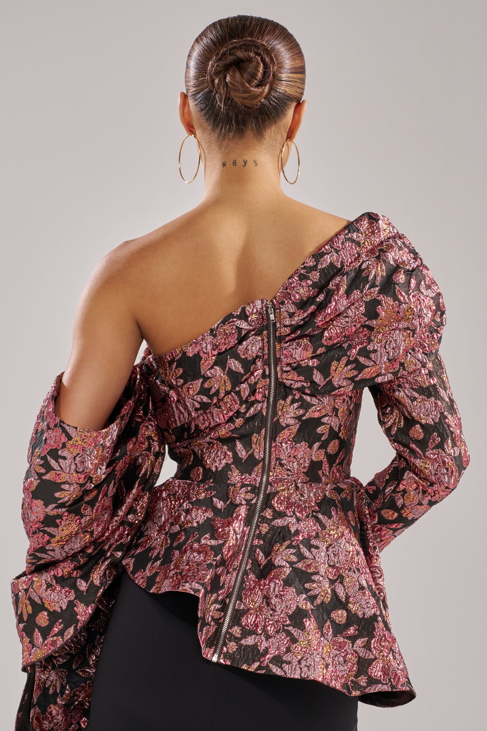 SO MUCH IN LOVE BROCADE BLOUSE