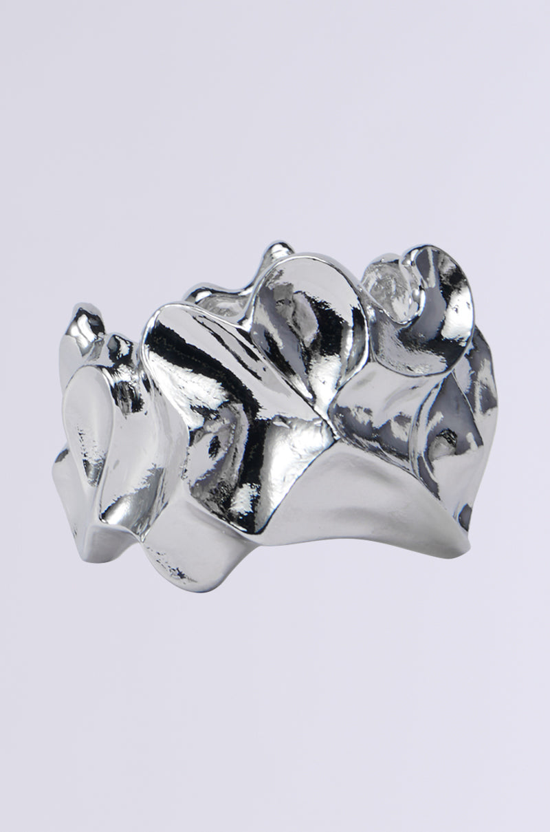 BELONGS IN A MUSEUM CUFF