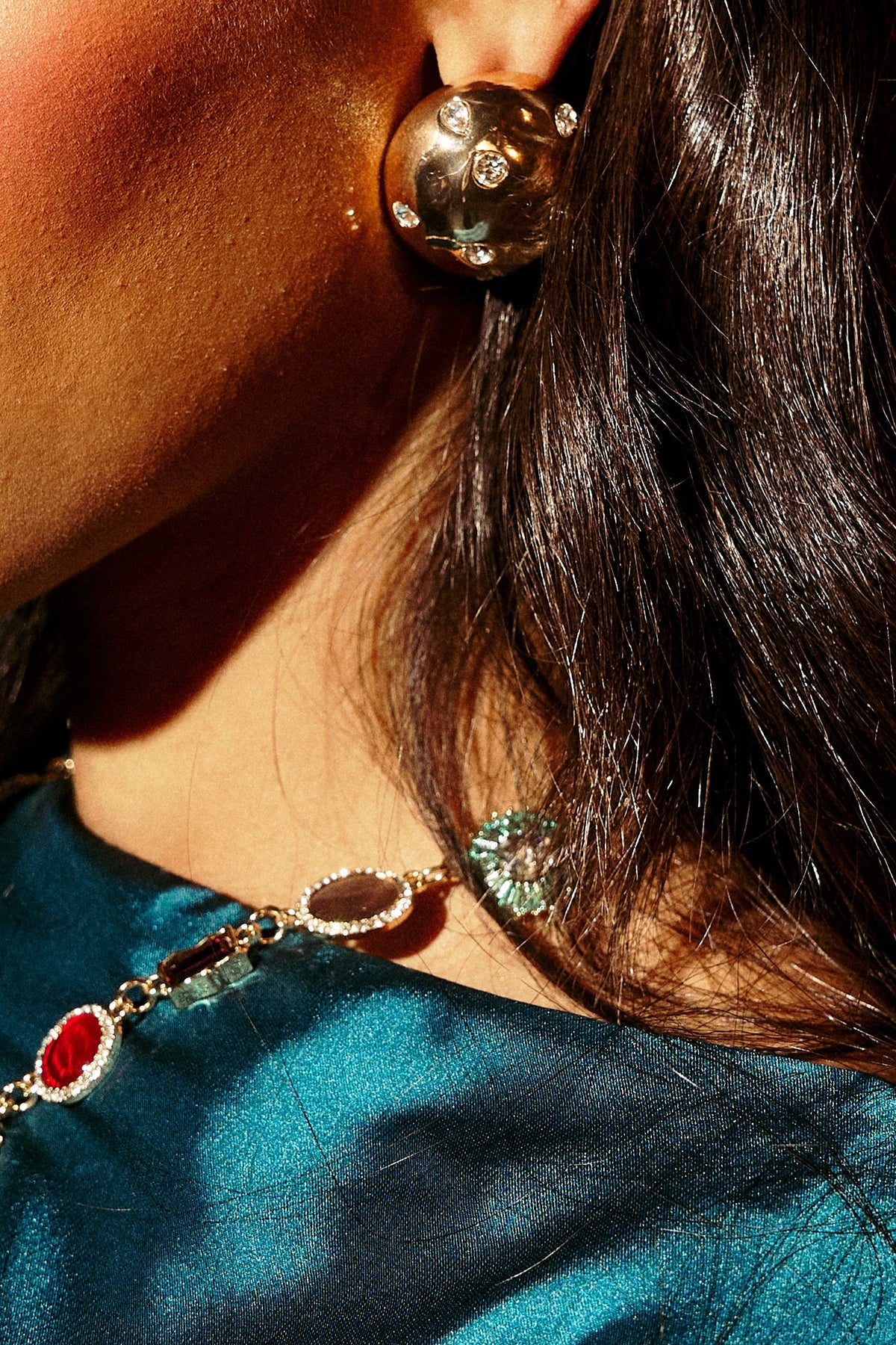 PARI EARRING