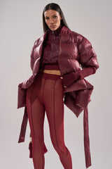 RIB SLEEVE PEPLUM PUFFER IN BURGUNDY