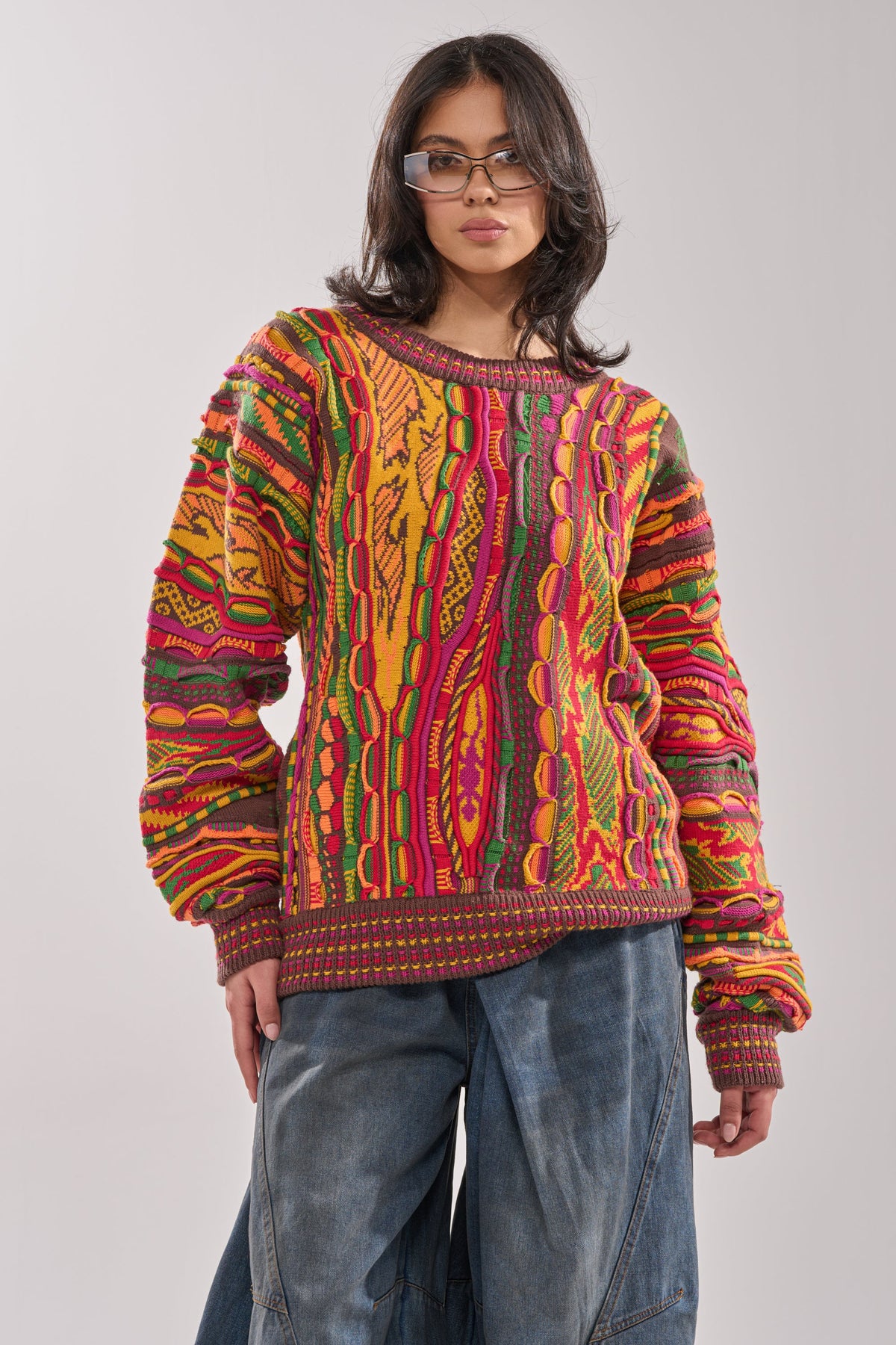 THROWBACK SPECIAL KNIT SWEATER