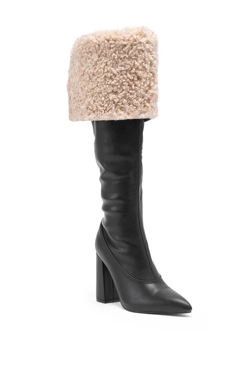 AZALEA WANG BENOUL BLACK SHERPA LINED CHUNKY BOOT