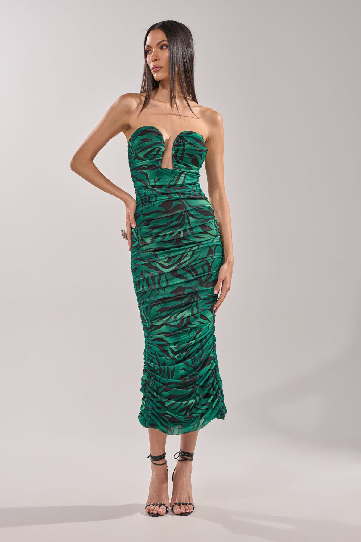 DAY OUT STRAPLESS PRINT MIDI DRESS