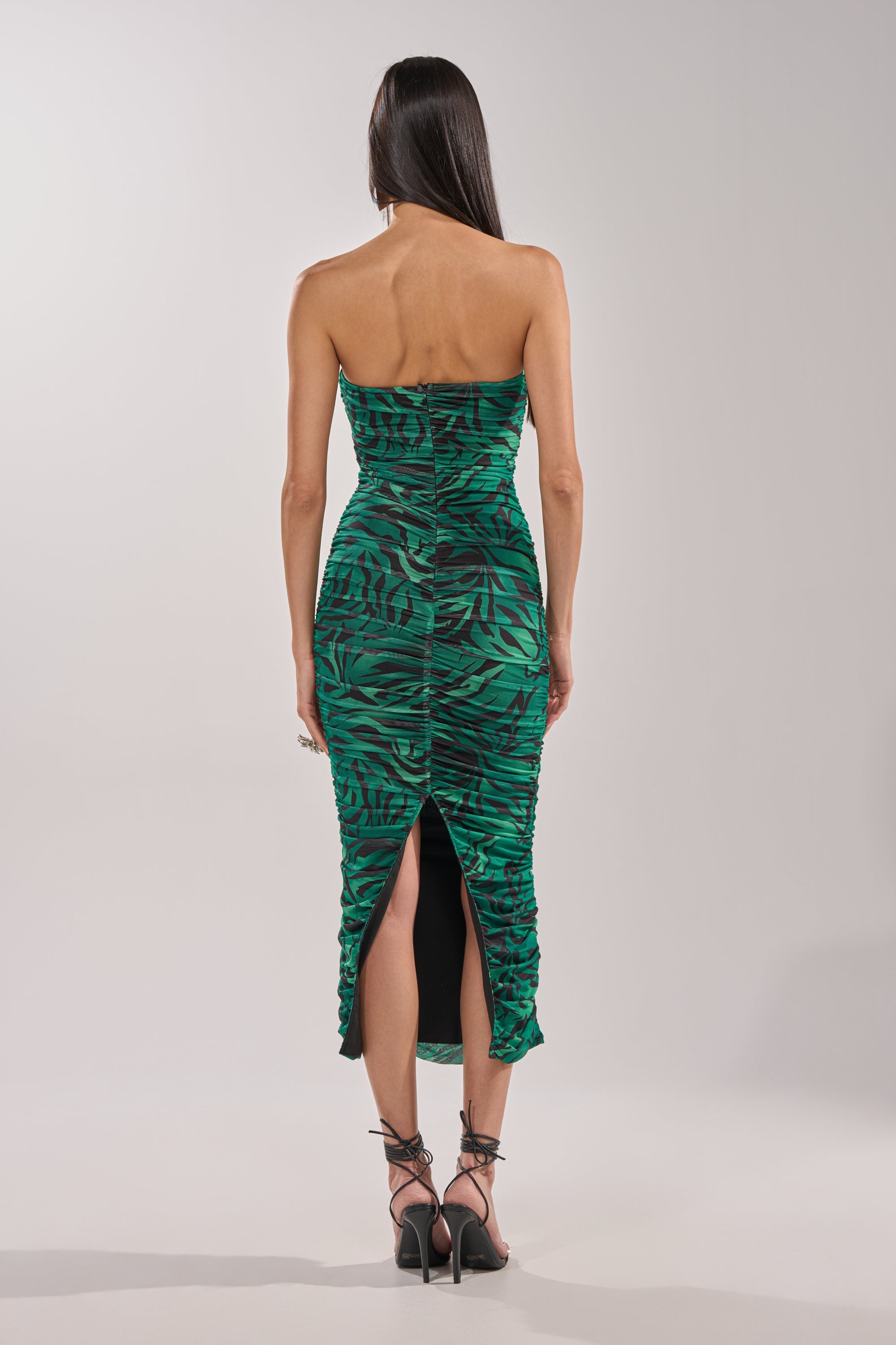 DAY OUT STRAPLESS PRINT MIDI DRESS