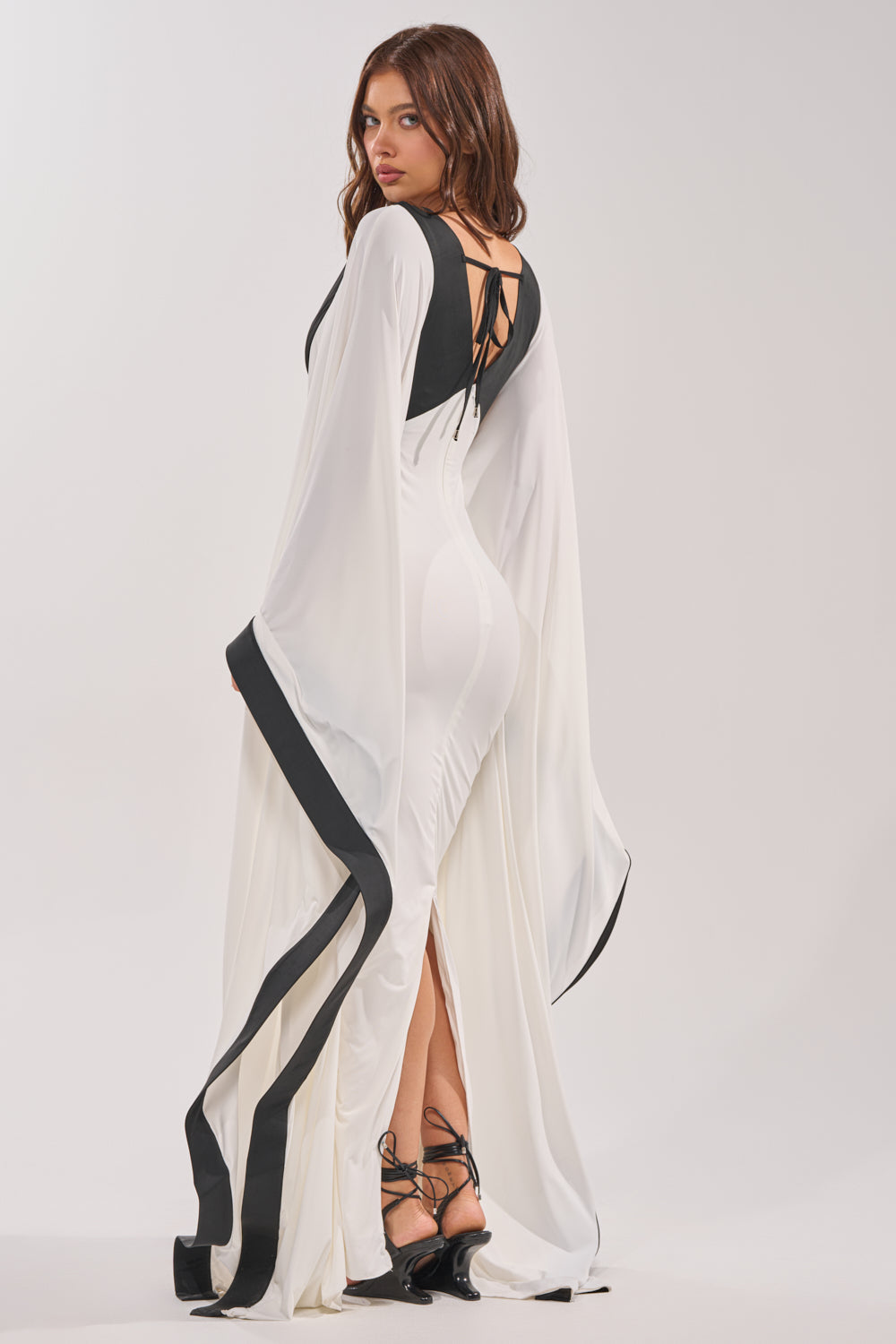 GUEST OF HONOR BODYCON MAXI DRESS