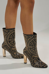 AZALEA WANG GREHGAN BLACK EMBELLISHED CHUNKY HEEL BOOTIE