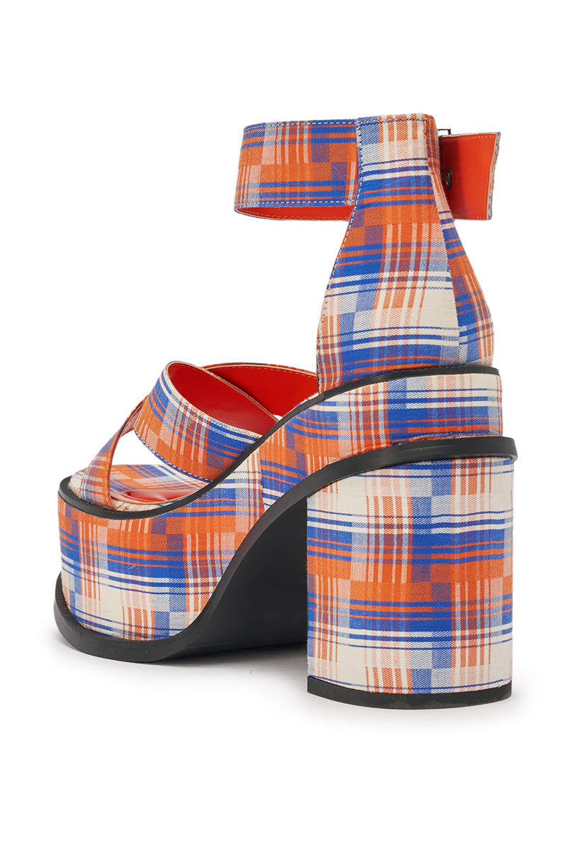 AZALEA WANG JAETYN ORANGE PLAID CHUNKY PUMP
