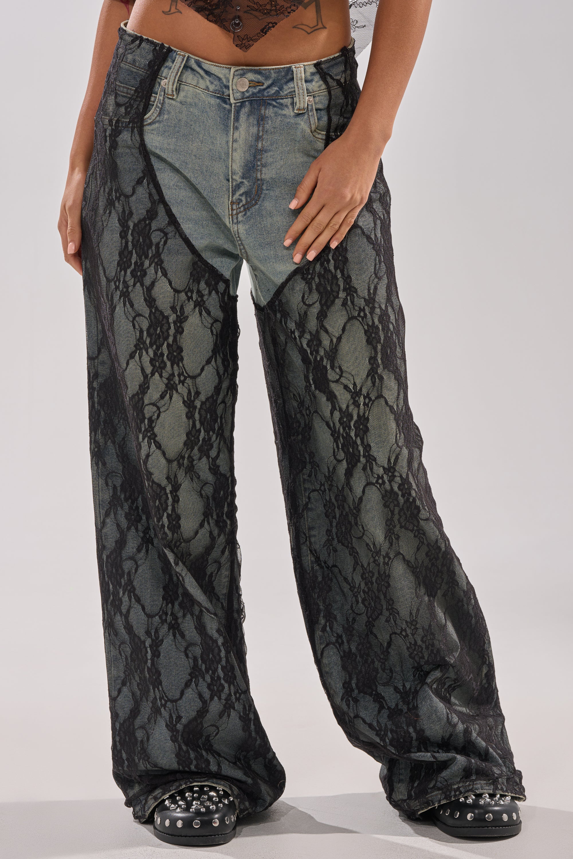 SEXY LACE CHAP DENIM