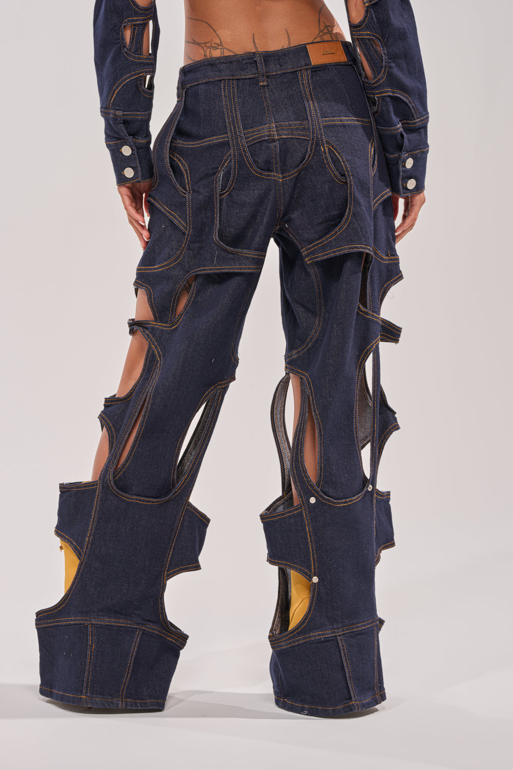 CUT YOU OUT RELAXED DENIM