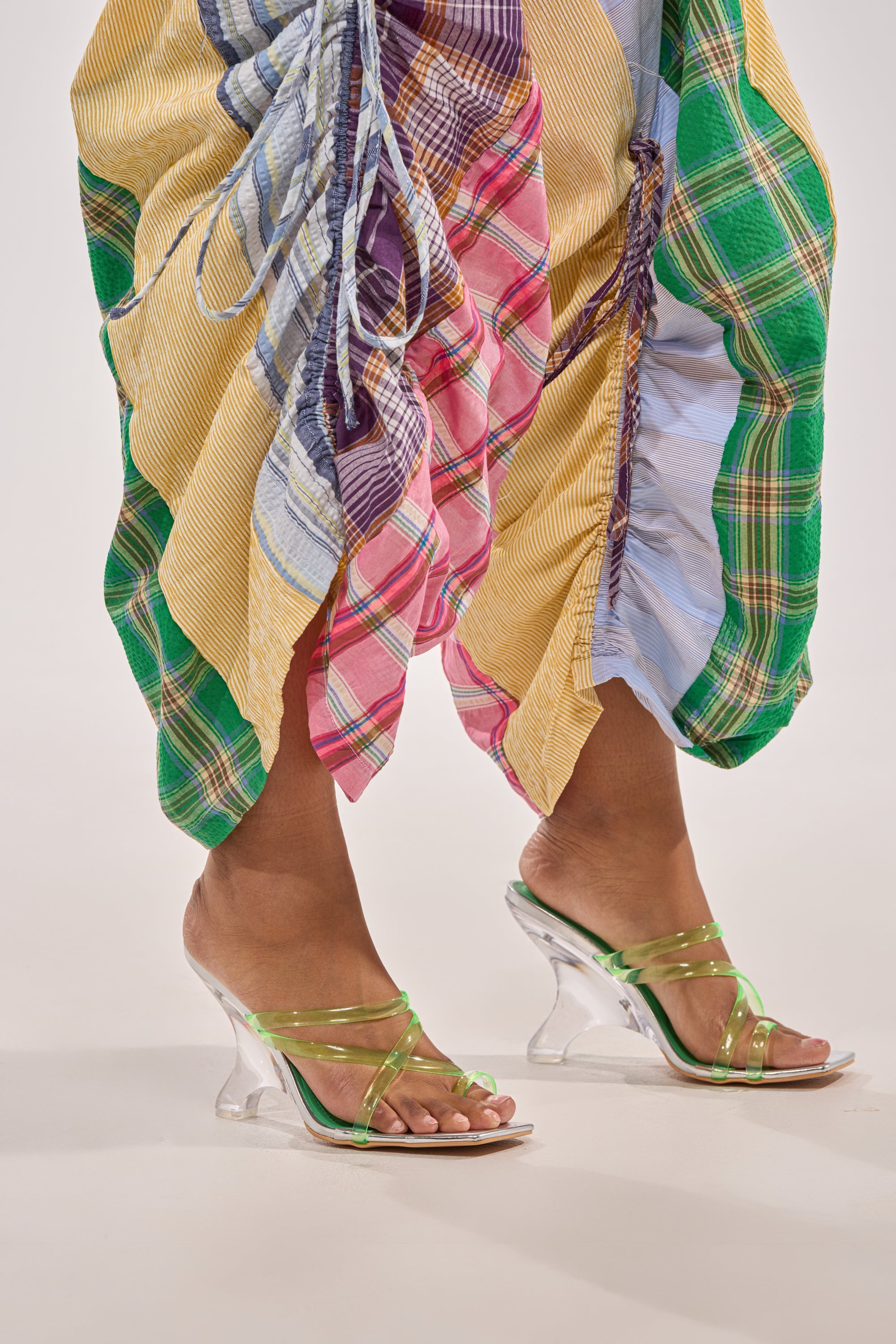 AZALEA WANG LEMUEL GREEN AND SILVER WEDGE SANDAL