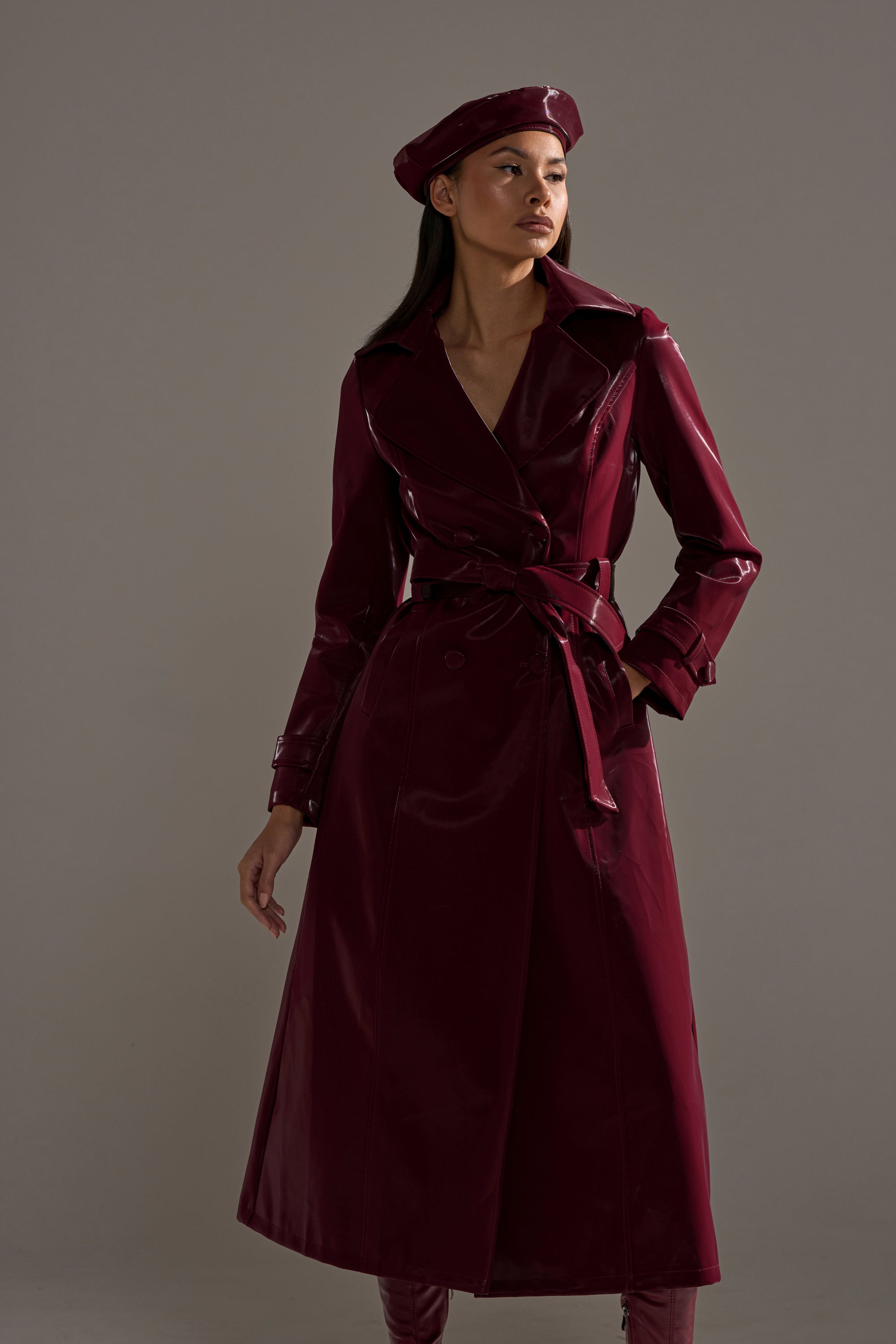 SANDO LIQUID VELVET TRENCH IN BURGUNDY