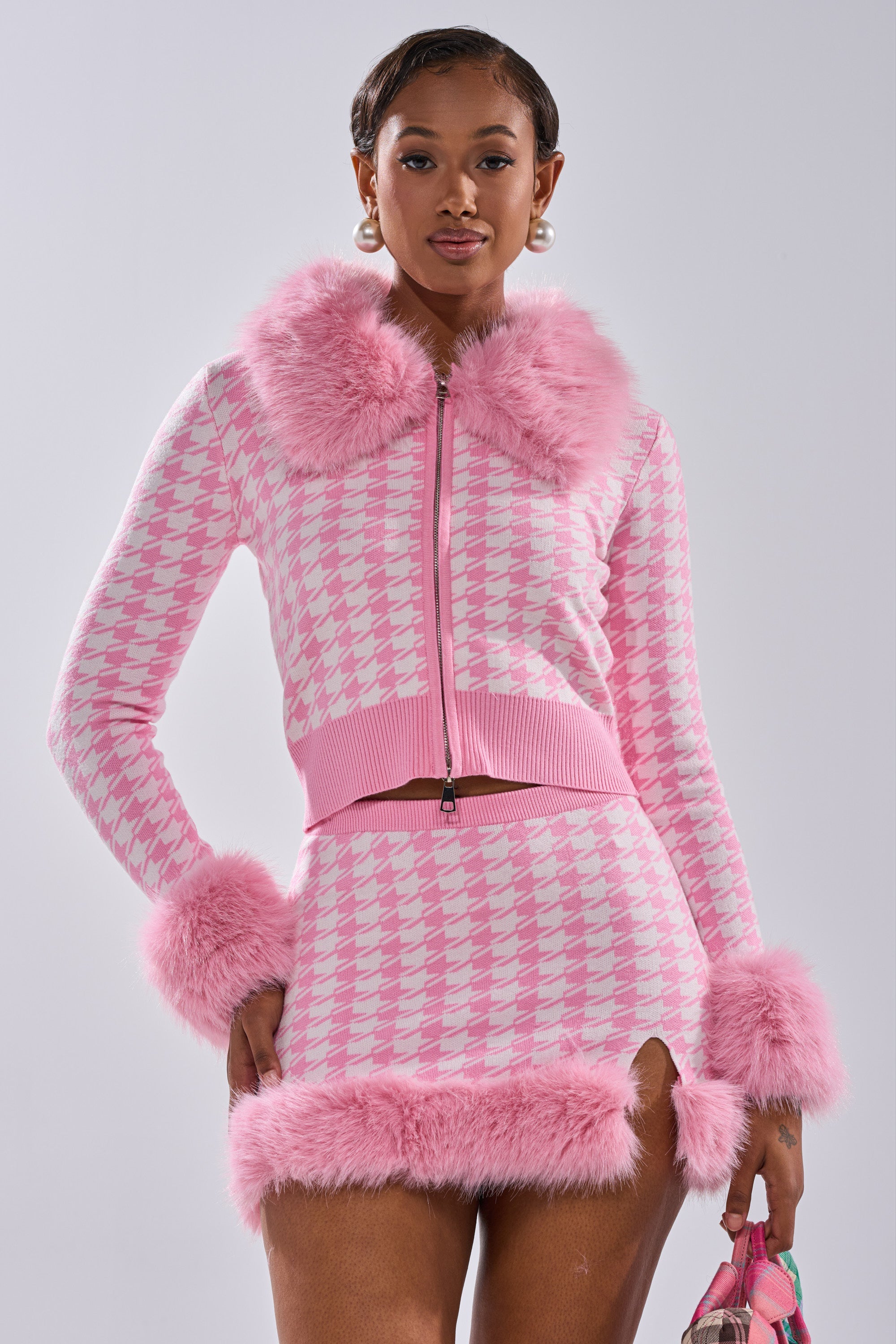 QUEEN OF LOVE SWEATER WITH FUR TRIM