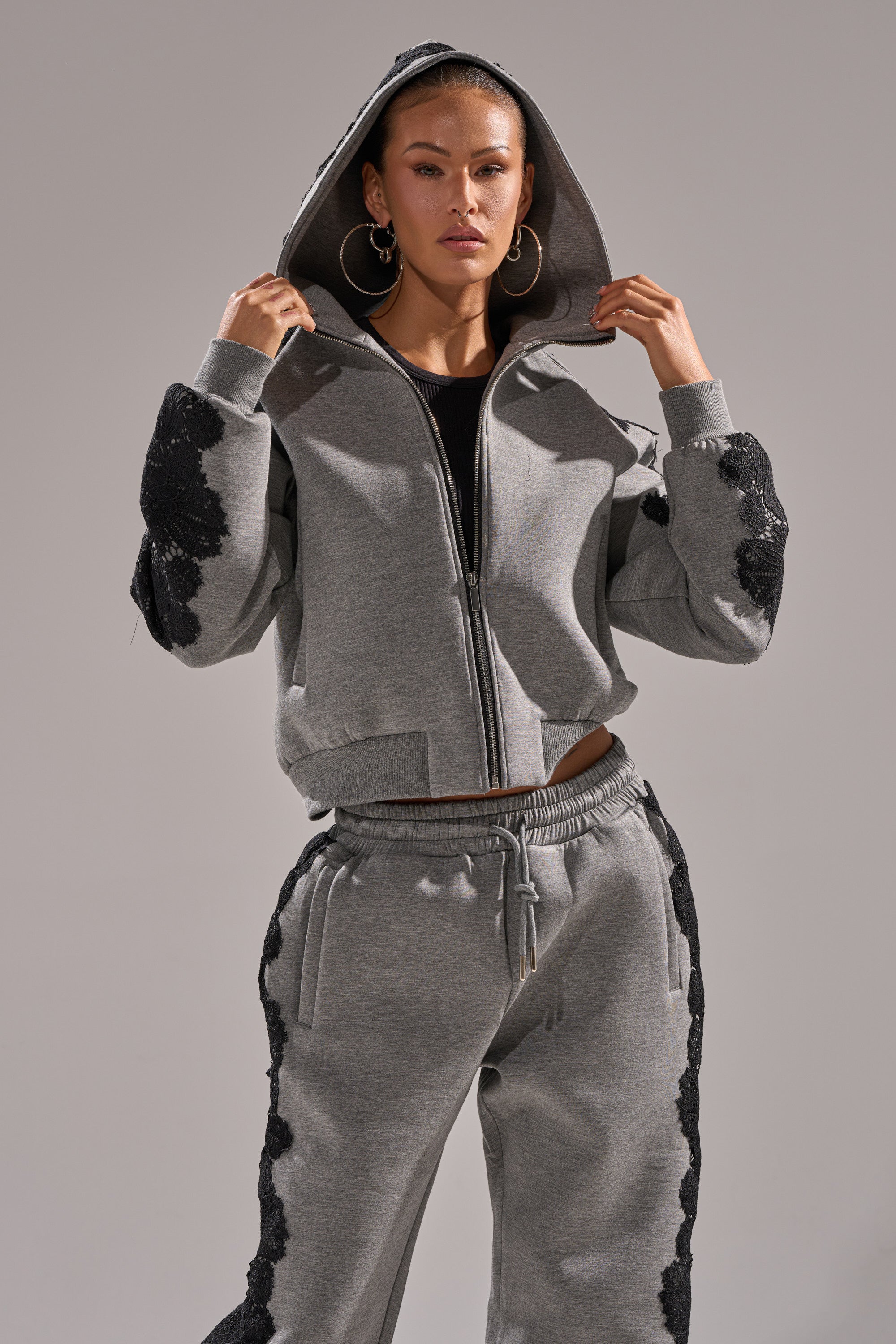 RAQUEL ZIP UP SWEATSHIRT