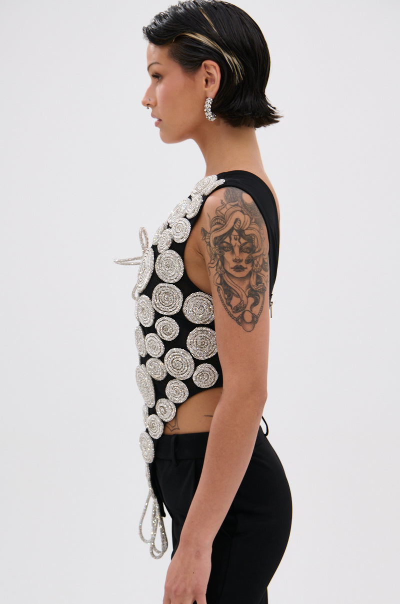 SWIGGLE TOP