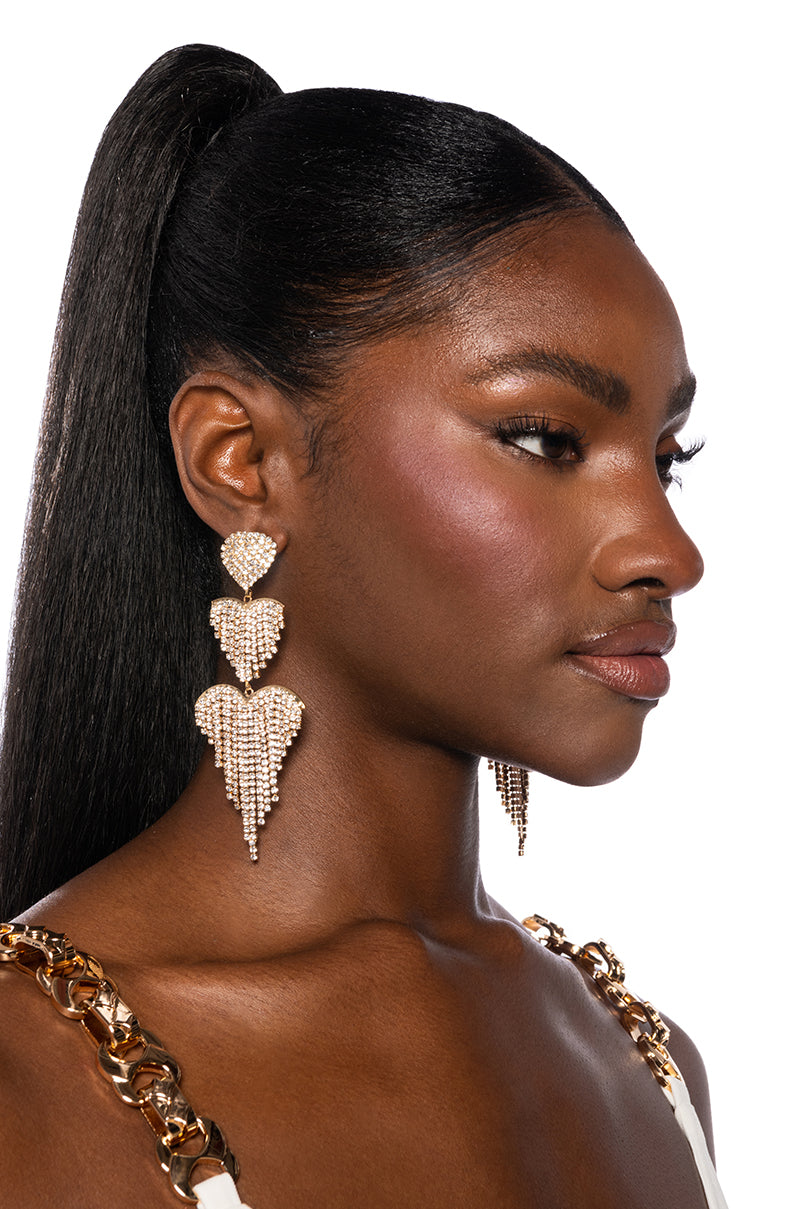 DANGLE HEART EARRING