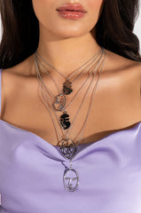 FACE IT SILVER NECKLACE SET