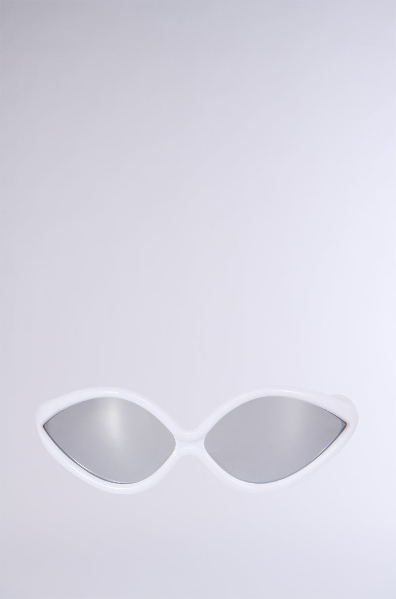 FEEL THE VIBEZ GLASSES