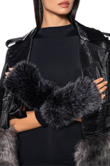 I AM LUXE FUR MITTENS