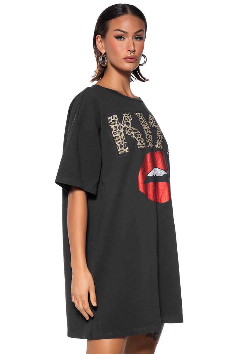 KISS OVERSIZED LONG SLEEVE SHIRT DRESS