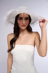 LUXE LIVING FEATHER SUN HAT