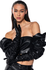 ON MY MIND OVERSIZED SLOUCH GLOVE