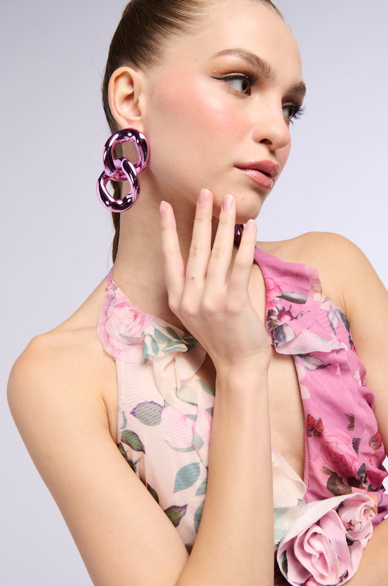 PRINCESS TREATMENT EARRING