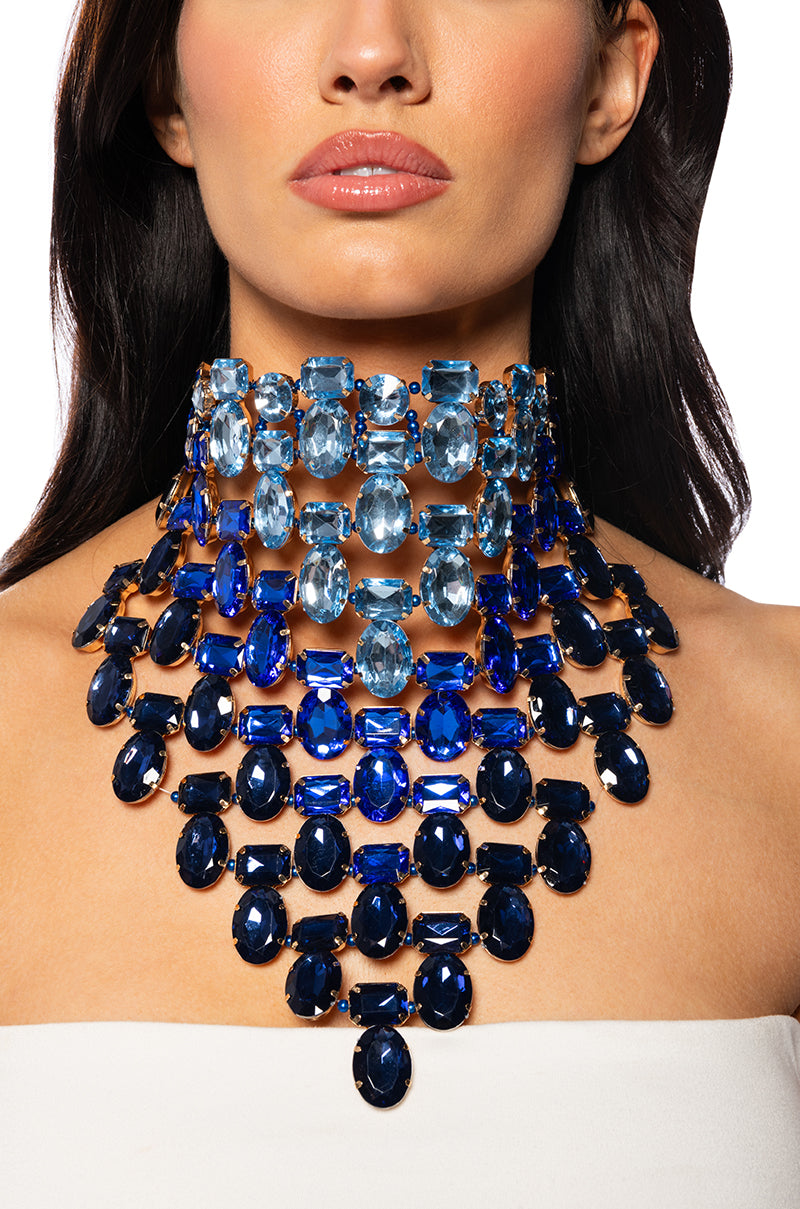 RUN THIS STATEMENT NECKLACE