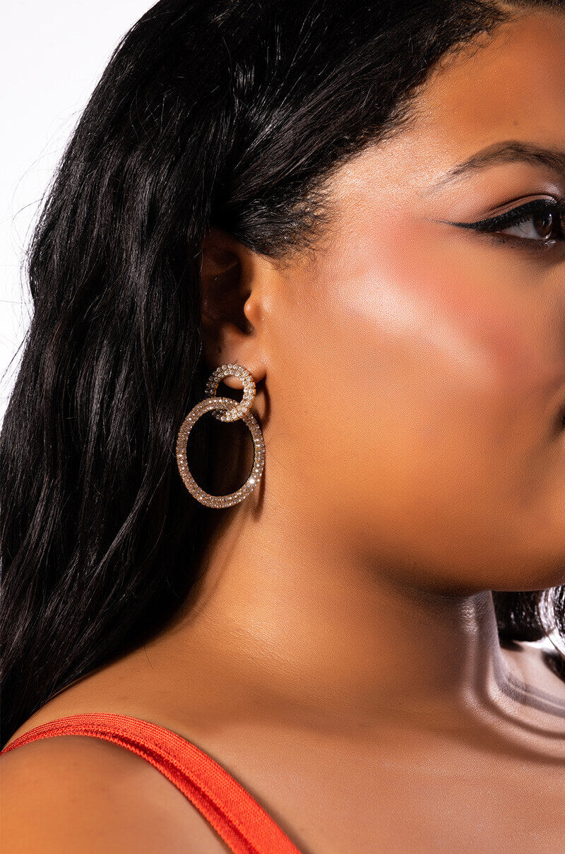 EARRING