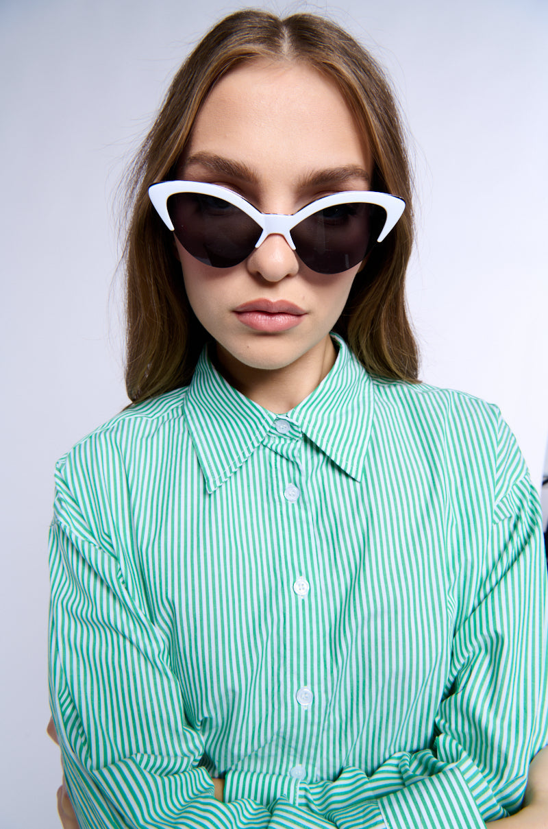 SHOW ME SUNGLASSES
