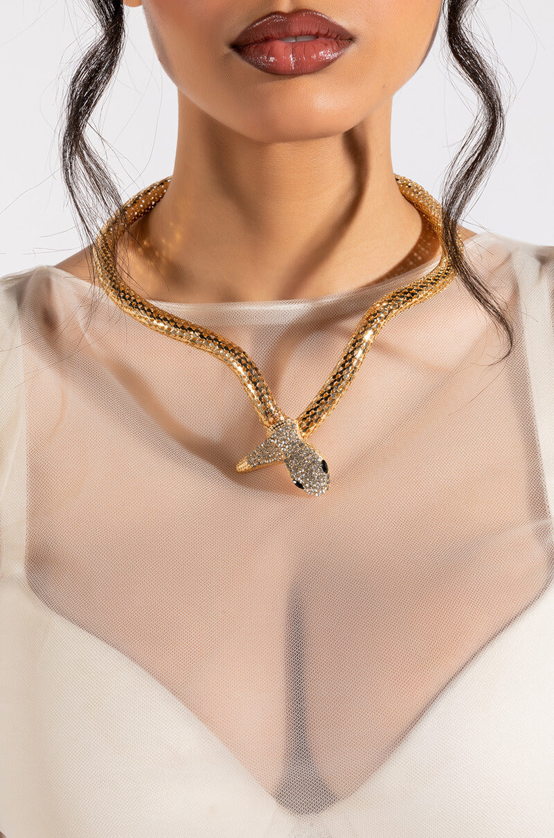 SHUMAN STATEMENT COLLAR