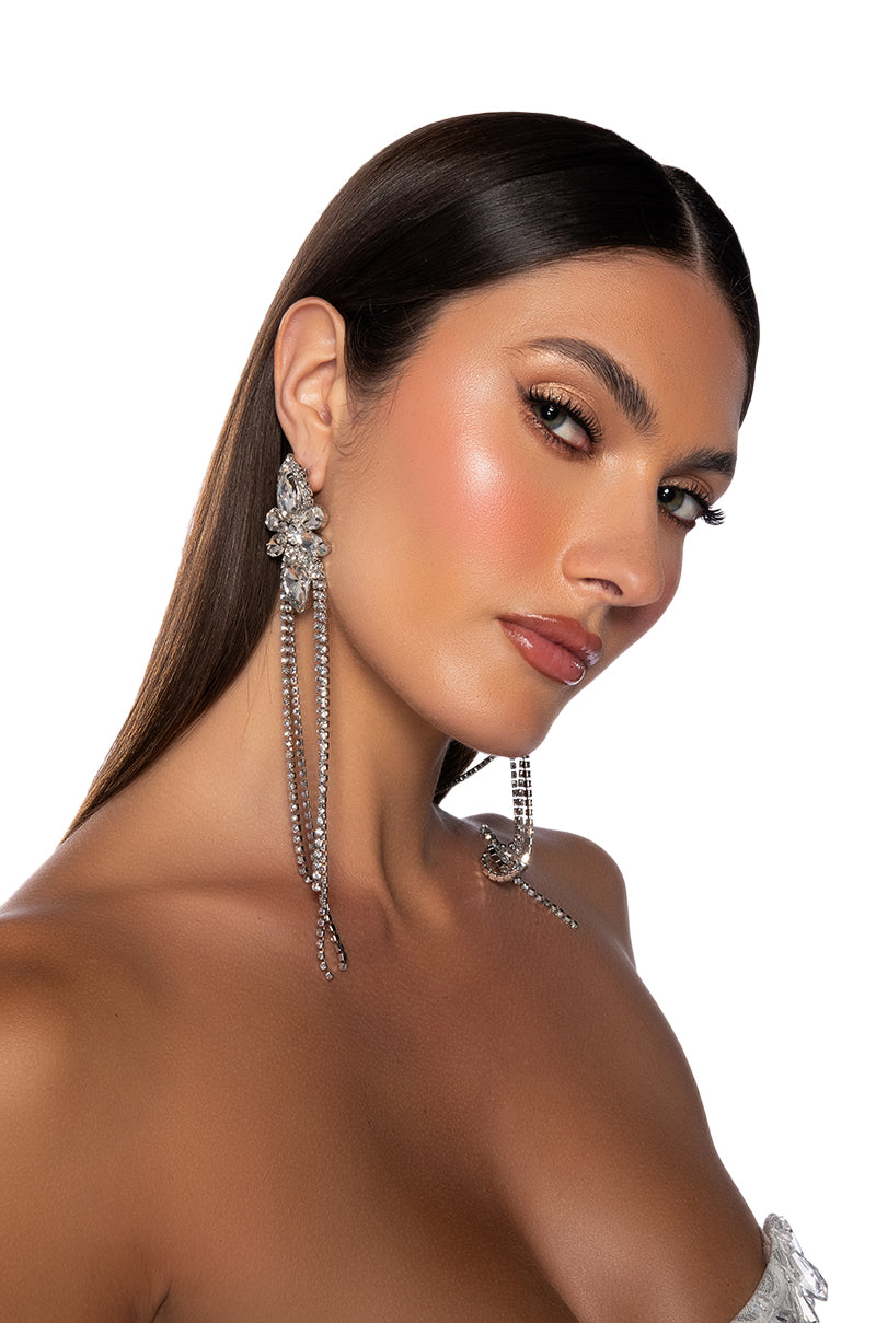 TELL ME ABOUT IT EXTENDED EARRING