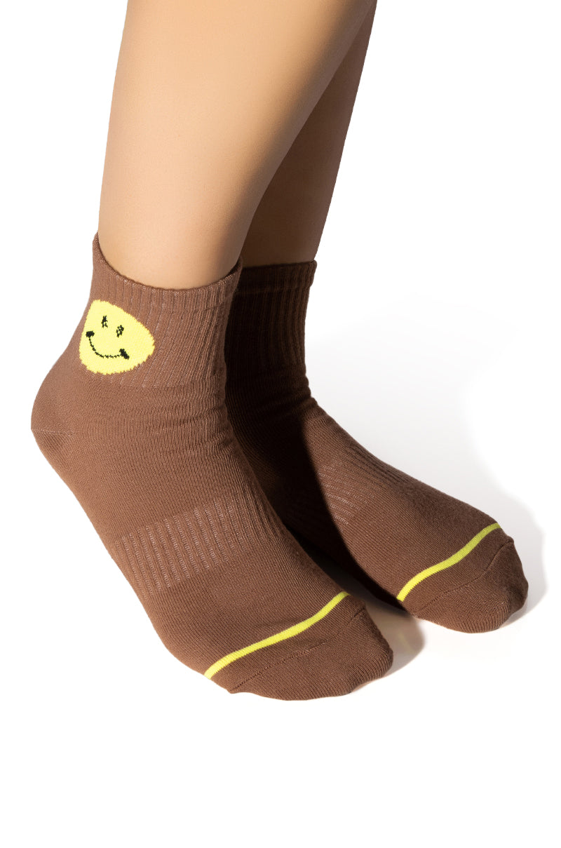 YELLOW AND TAN SMILEY FACE SOCKS